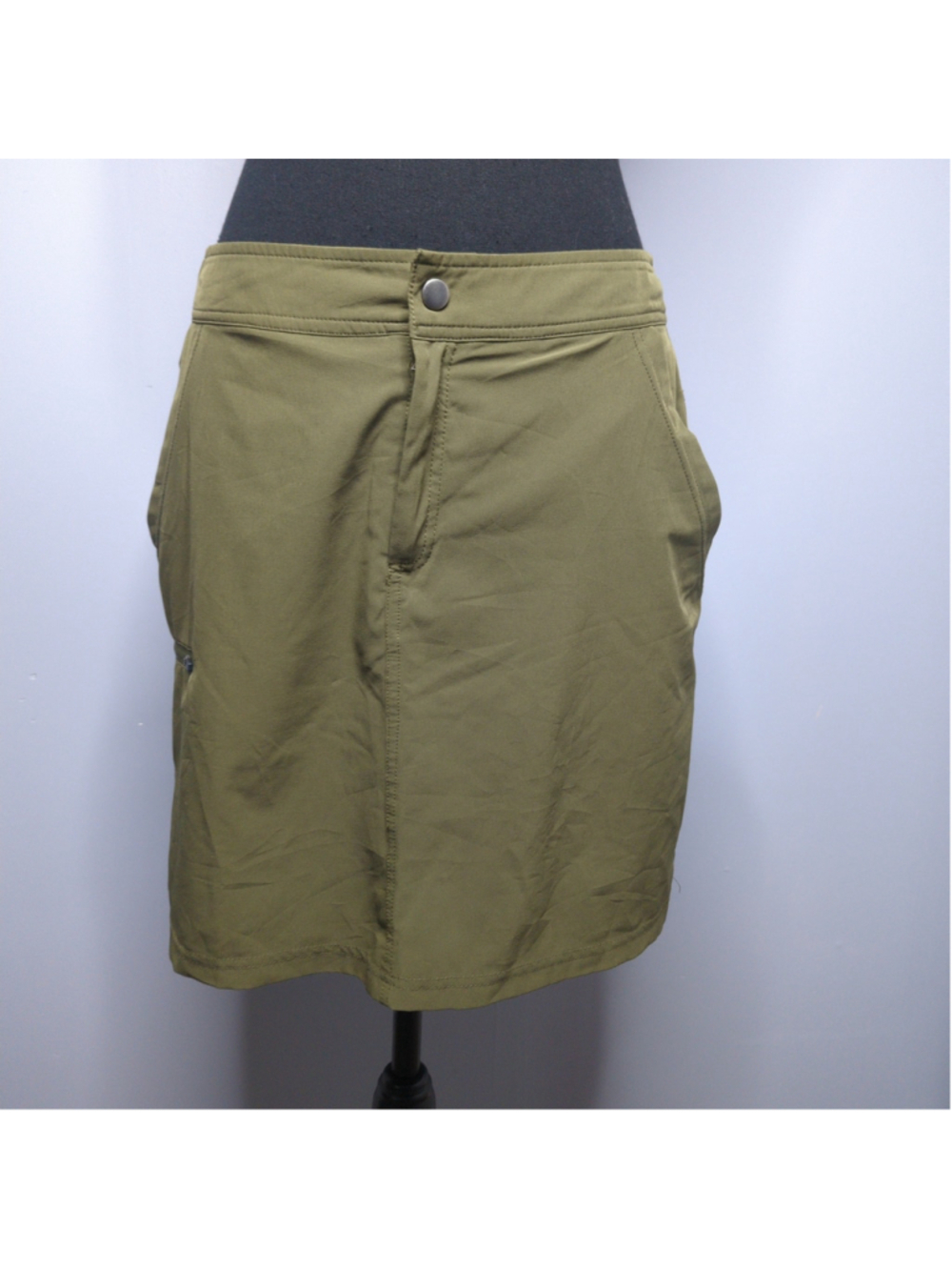Mountain & Isles Olive Green Woven Hiking Utility Skort - Women's Medium - Picture 3 of 15